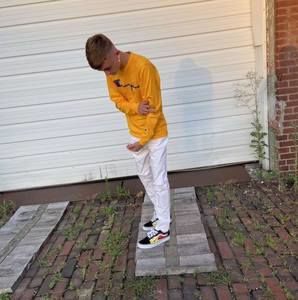 Meet your Posher, Blayze